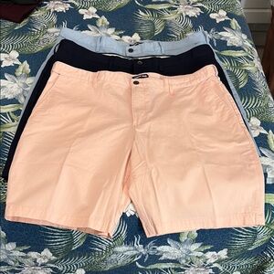 3 Pairs Men's Shorts Land’s End in Pinky Peach, Light Blue, and Navy